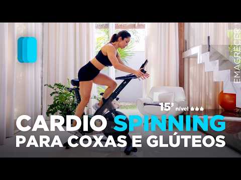 Aula de spinning intensa para coxas e glúteos, com rock