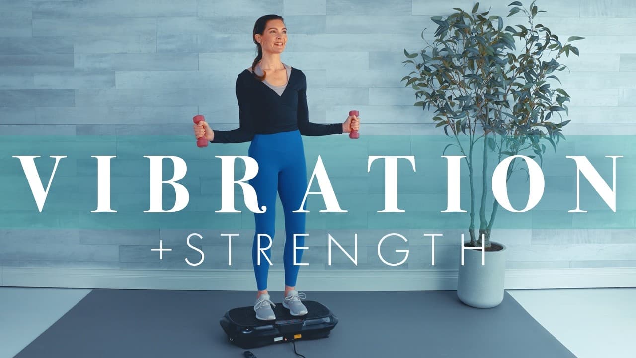 Fuerza con plataforma vibratoria y mancuernas ligeras