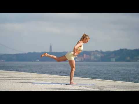 25 MIN STRENGTH WORKOUT - No Equipment, Full Body, Bodyweight Only